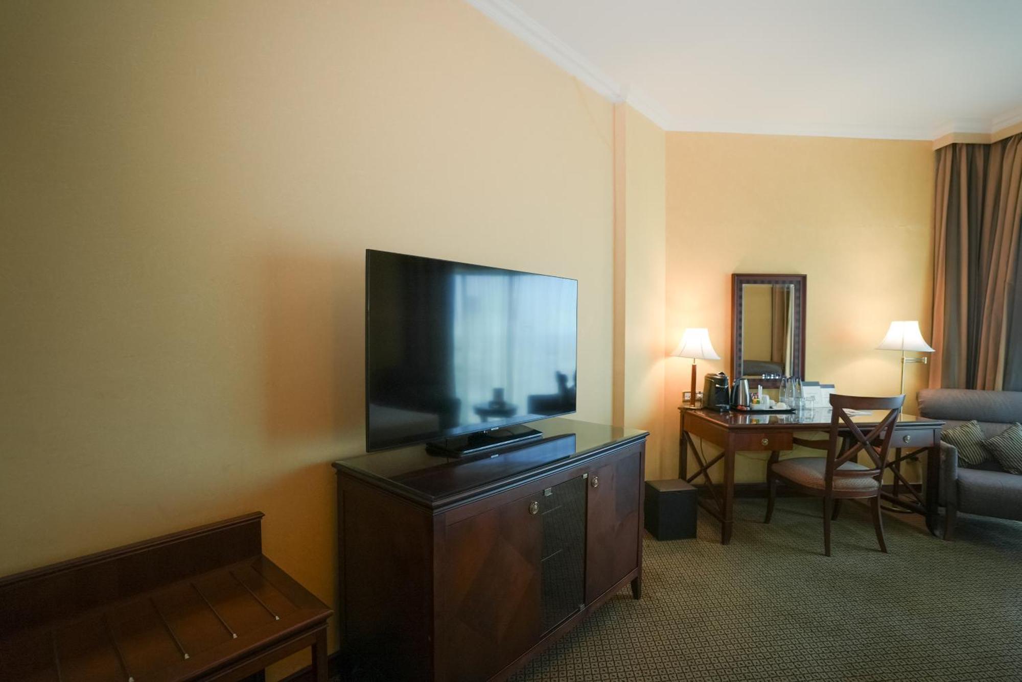 Sheraton Dammam Hotel & Convention Centre Buitenkant foto